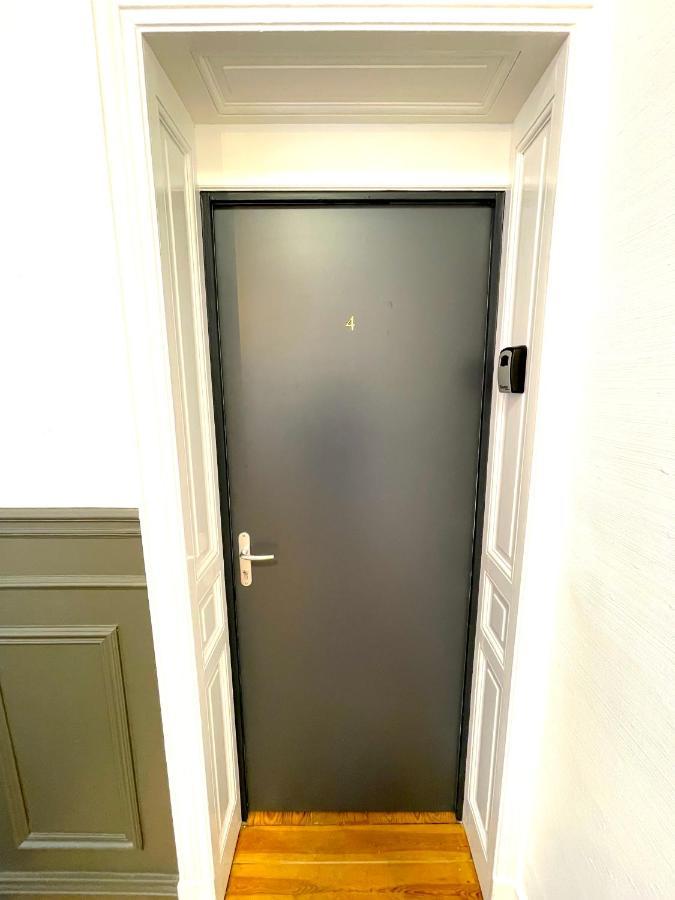 Residence Adam A Part Βαλενσιέν Εξωτερικό φωτογραφία