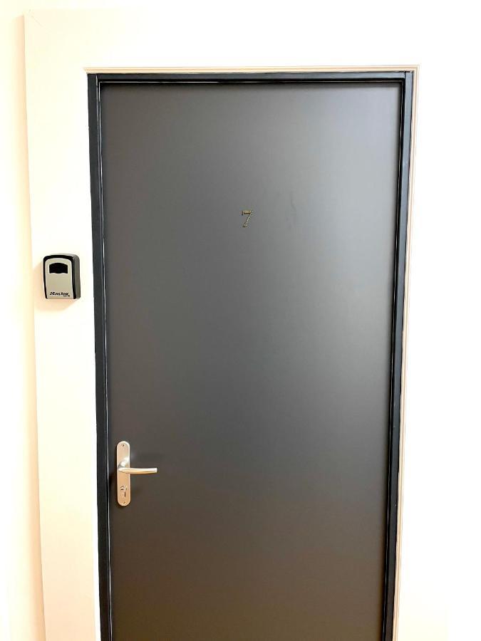 Residence Adam A Part Βαλενσιέν Εξωτερικό φωτογραφία