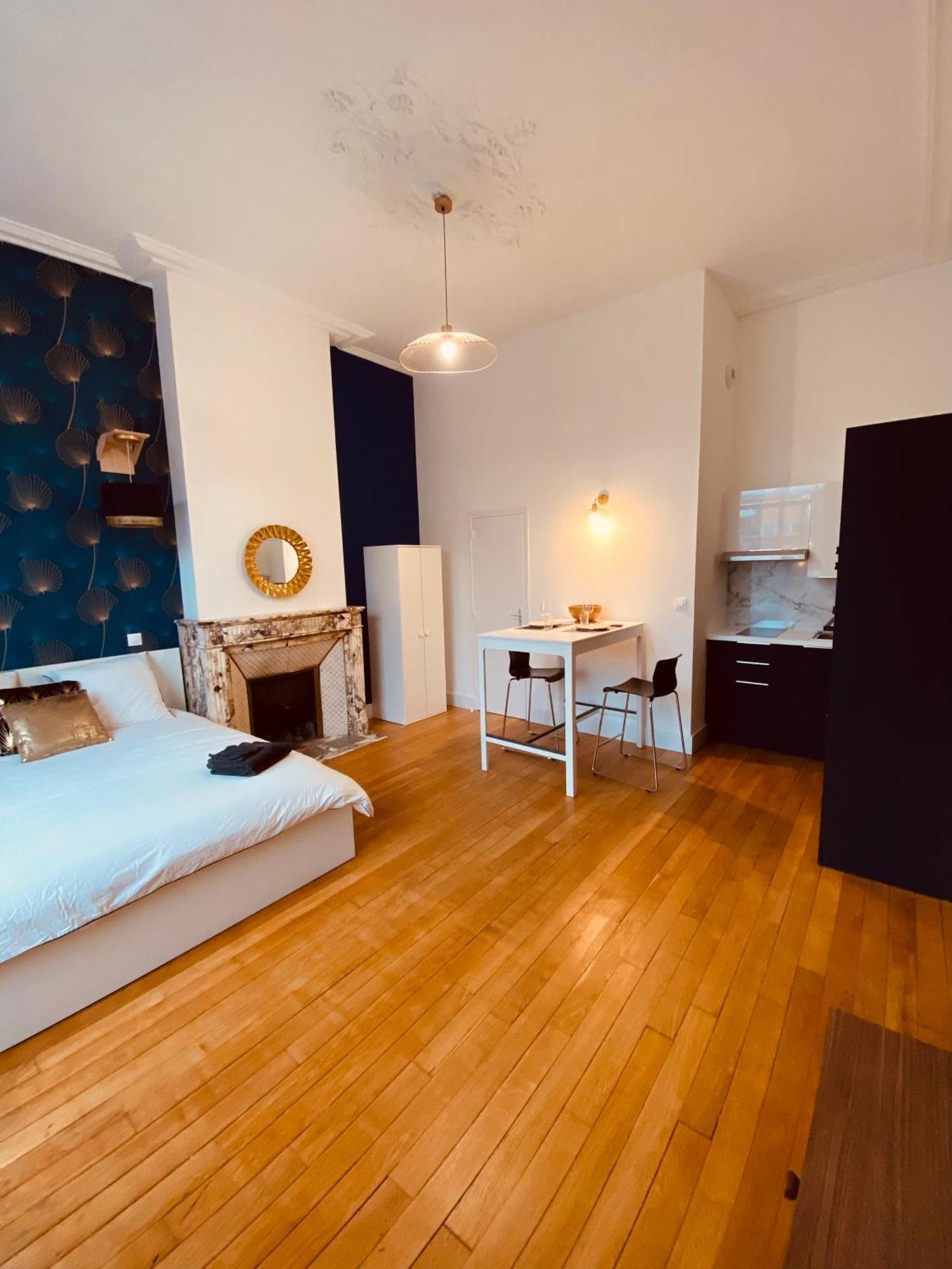 Residence Adam A Part Βαλενσιέν Δωμάτιο φωτογραφία
